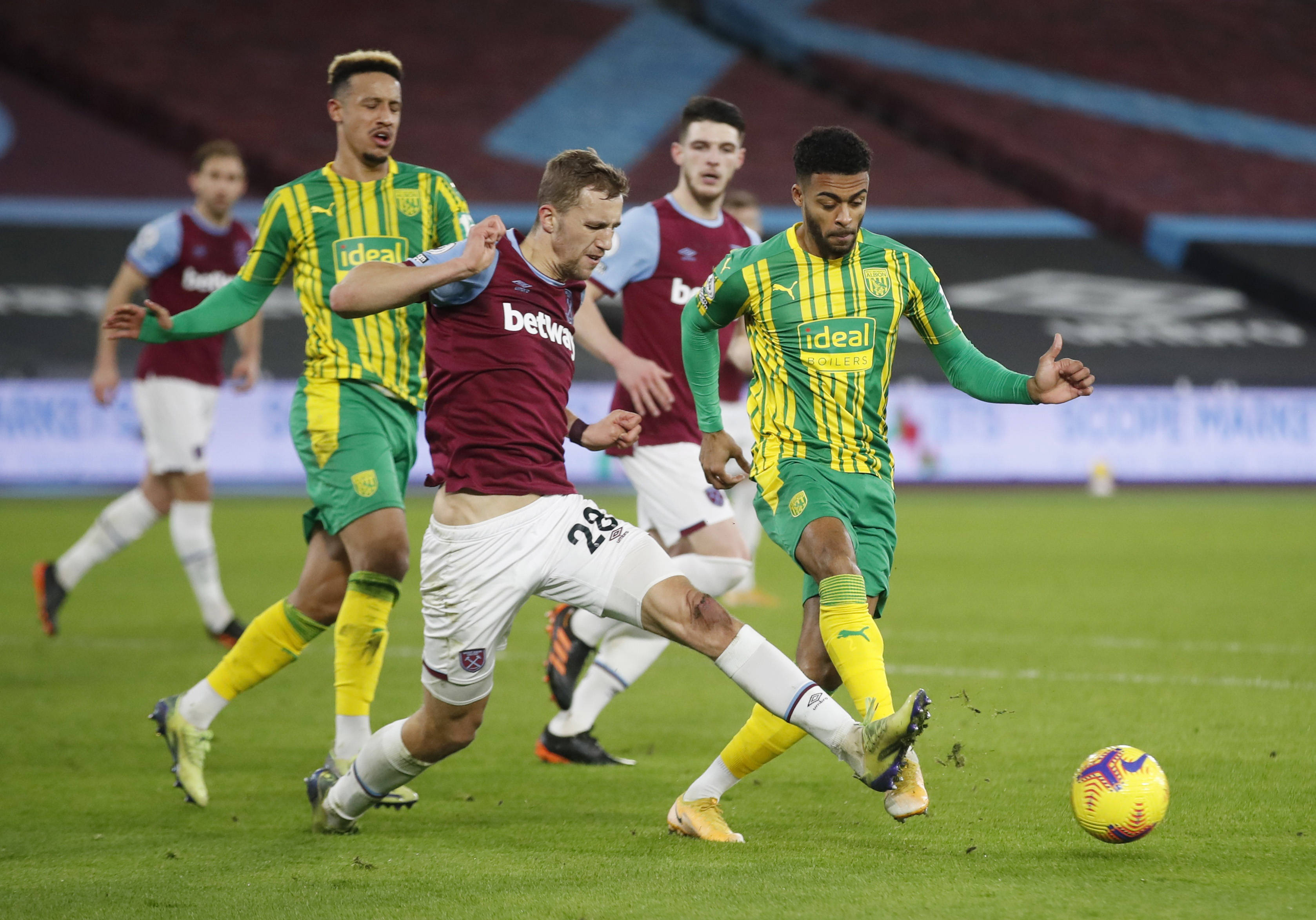 常爆满甚至 常爆满甚至