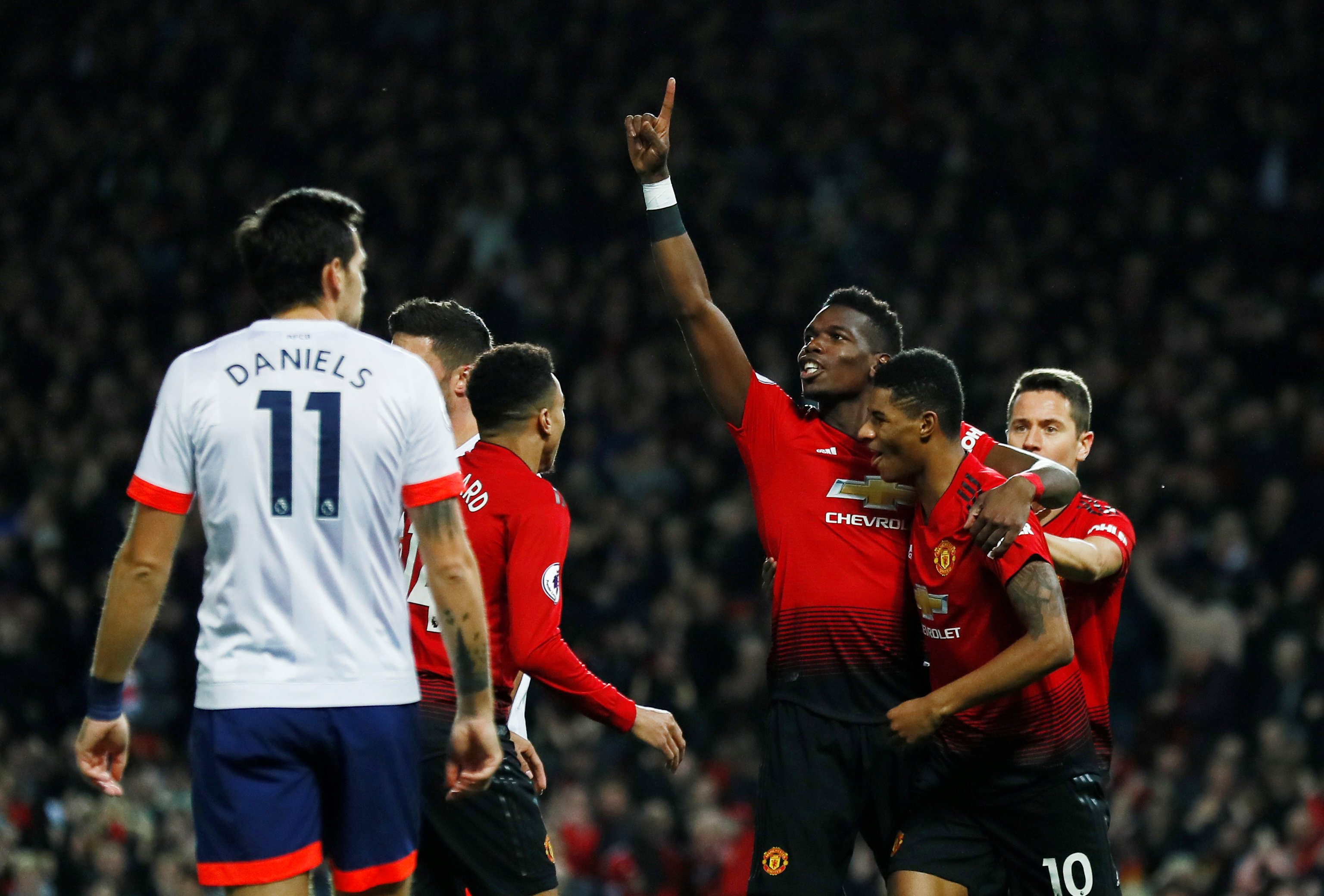 则以其惊人 则以其惊人