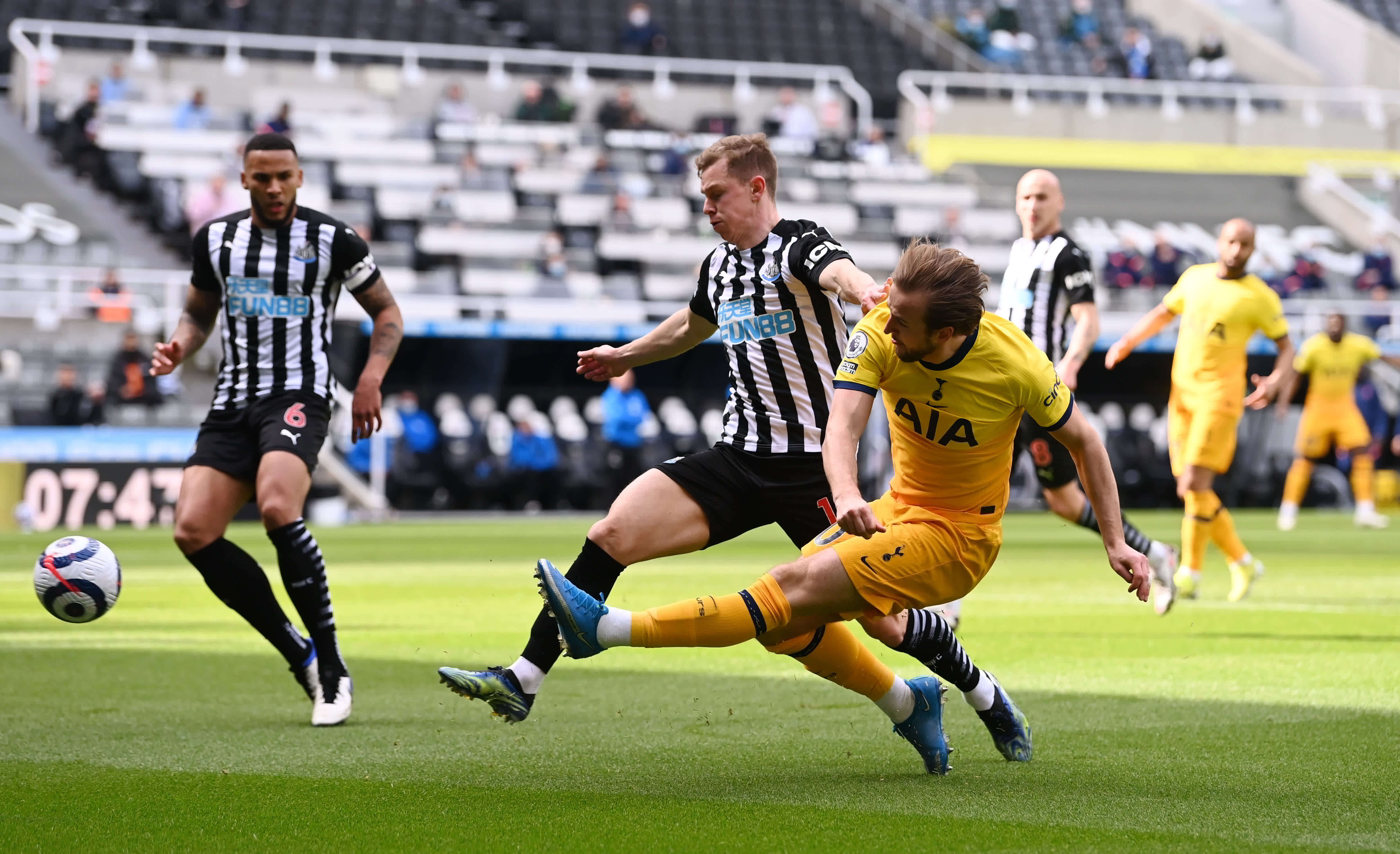 各路健将使 各路健将使